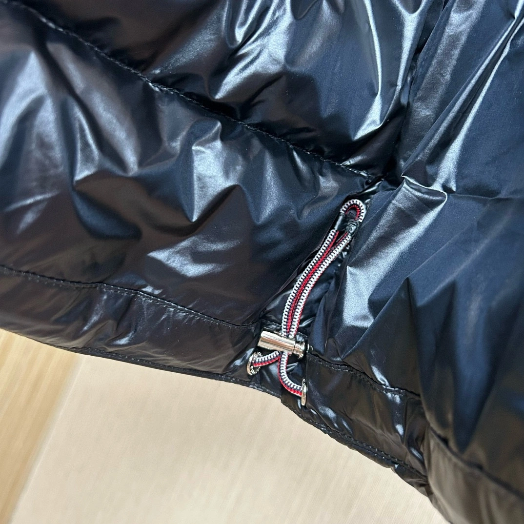 Moncler Down Jackets MoistureWicking 146520
