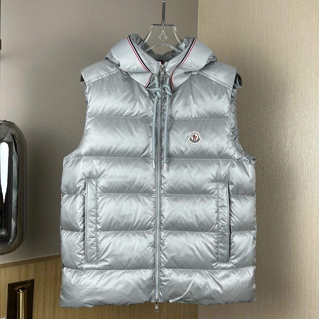 Moncler Down Jackets Refined 146518
