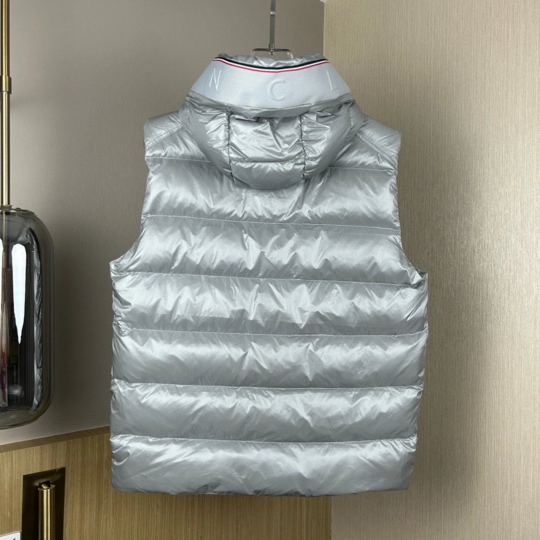 Moncler Down Jackets Refined 146518