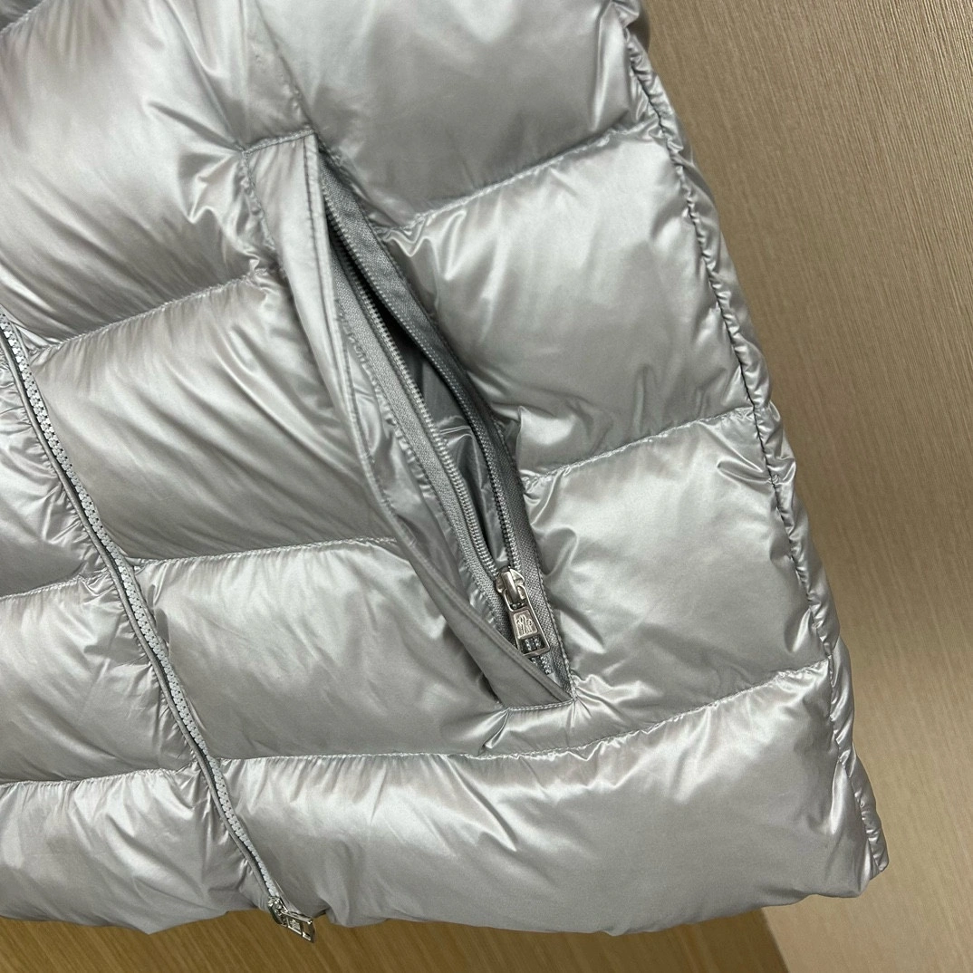 Moncler Down Jackets Refined 146518