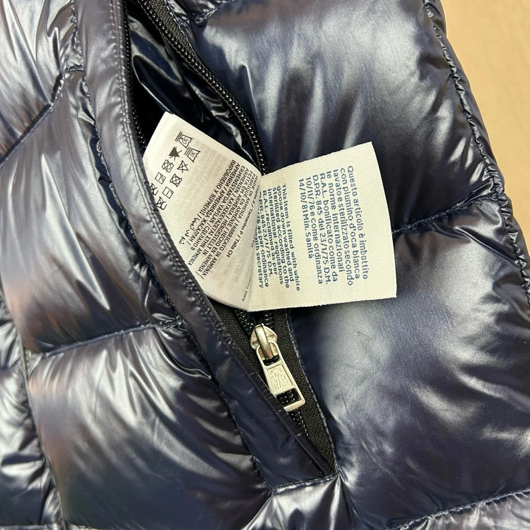 SportInspired Moncler Down Jackets 146517