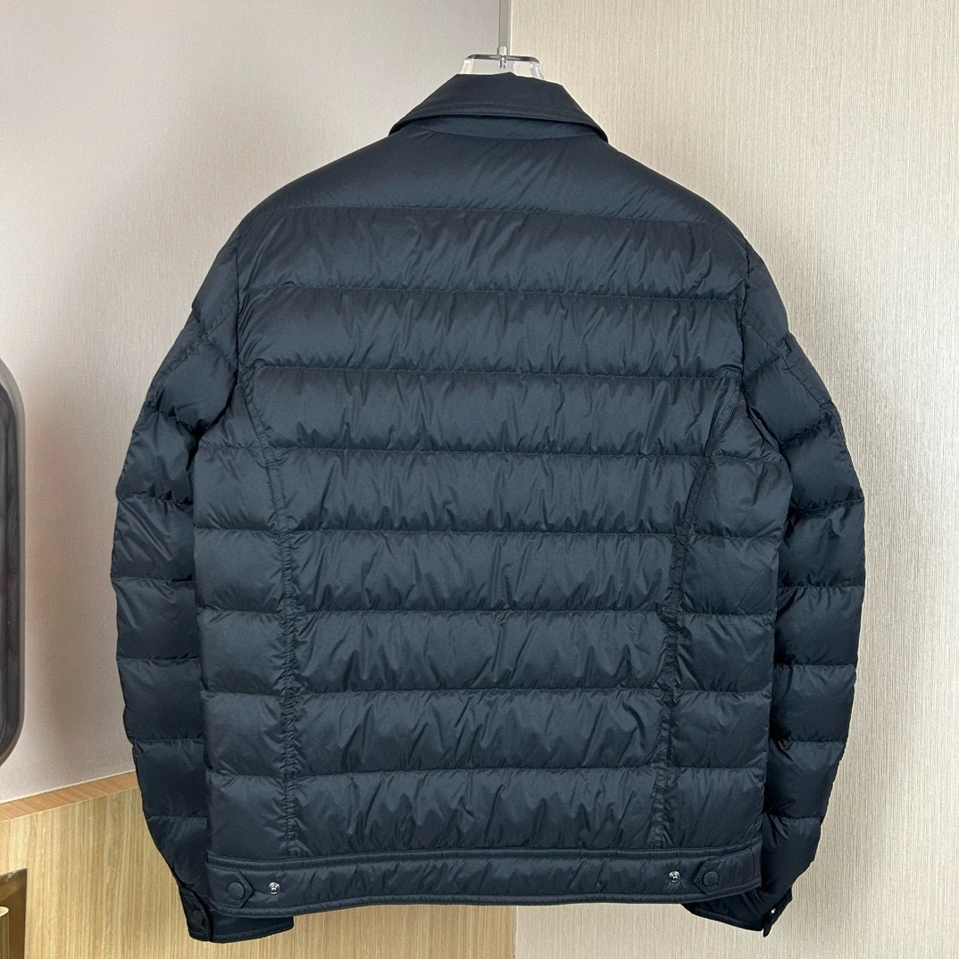Durable Moncler Down Jackets 146516