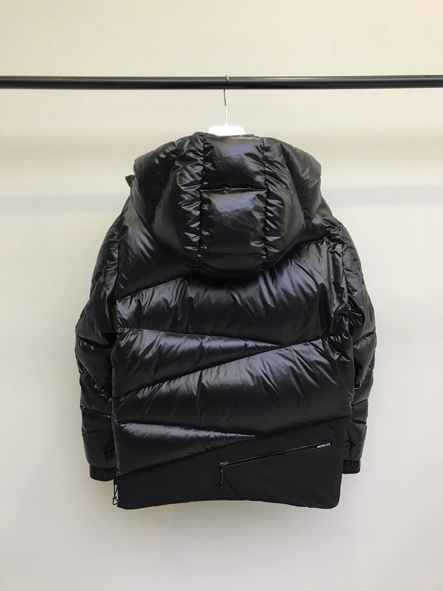 HighQuality Moncler Down Jackets 146508