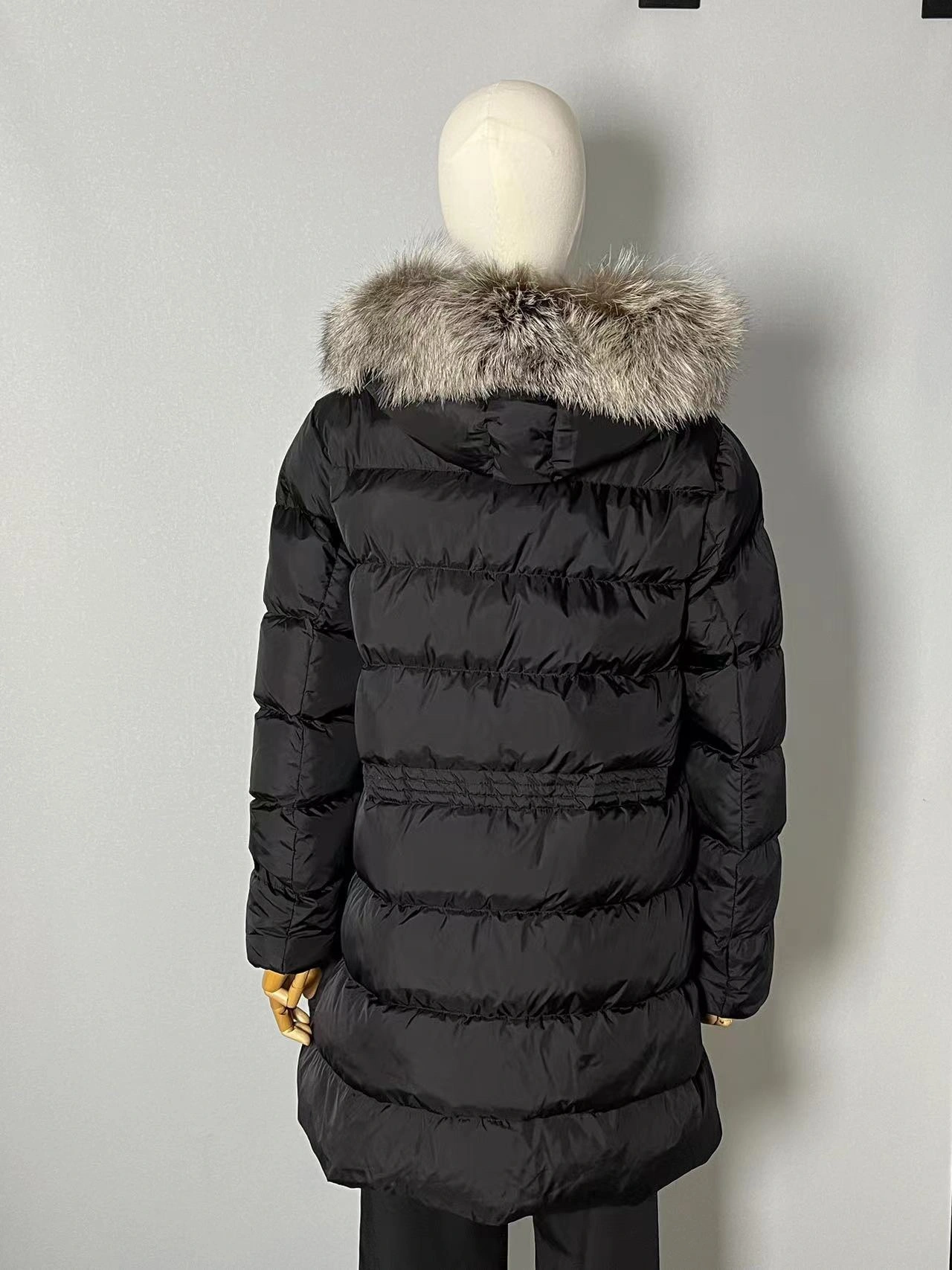 Moncler Down Jackets Timeless 146501