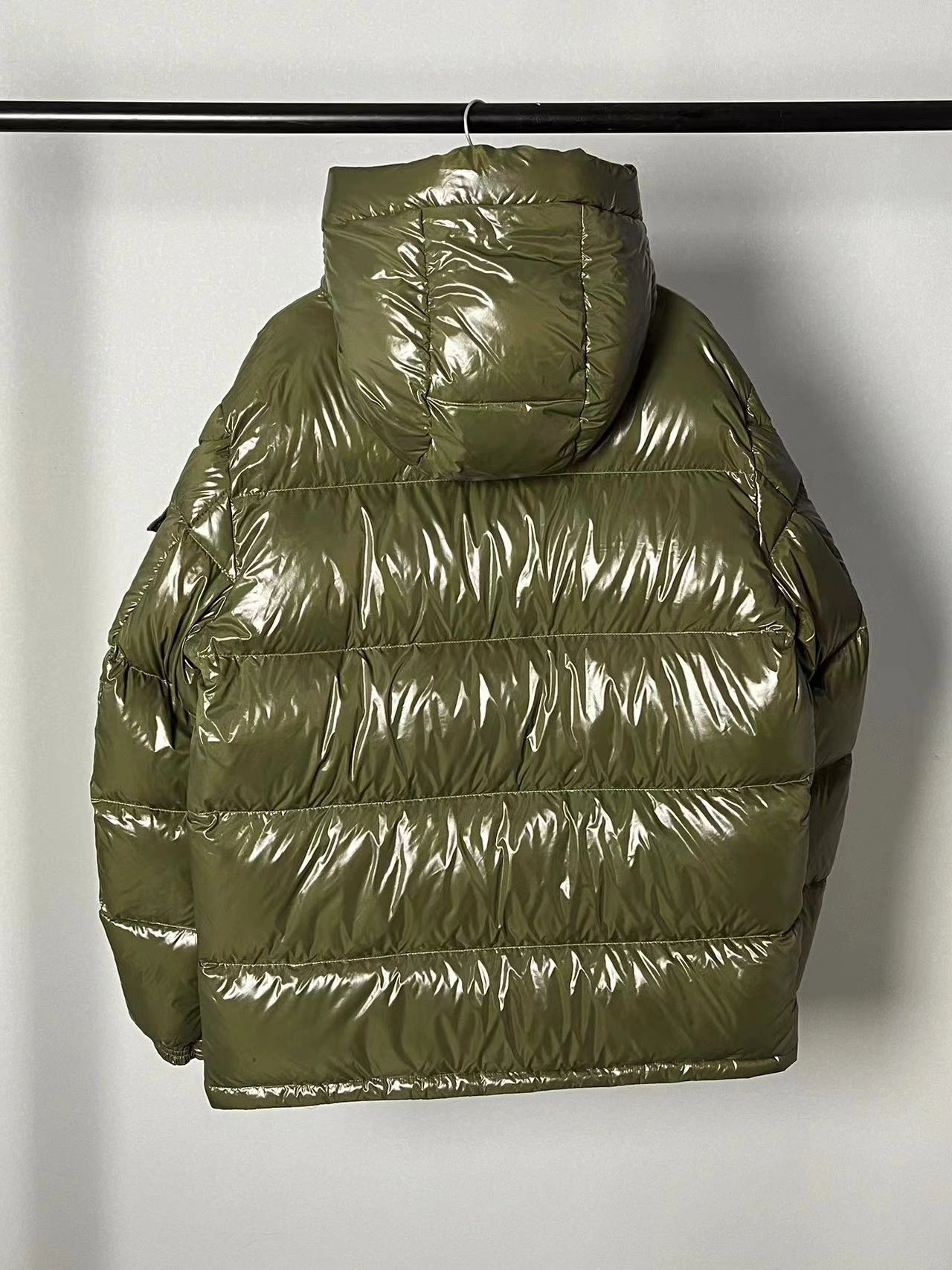 Moncler Down Jackets Sophisticated 146503