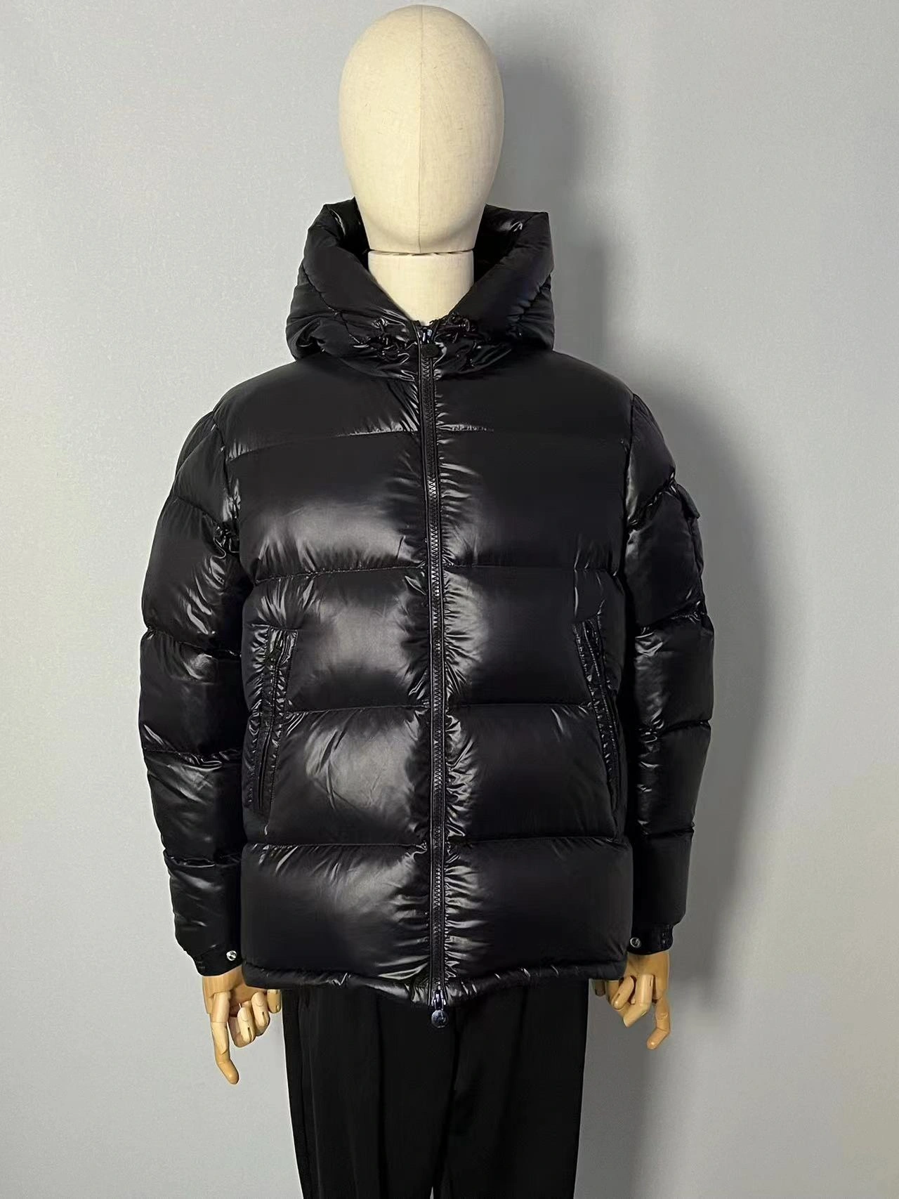 Sophisticated Moncler Down Jackets 146498