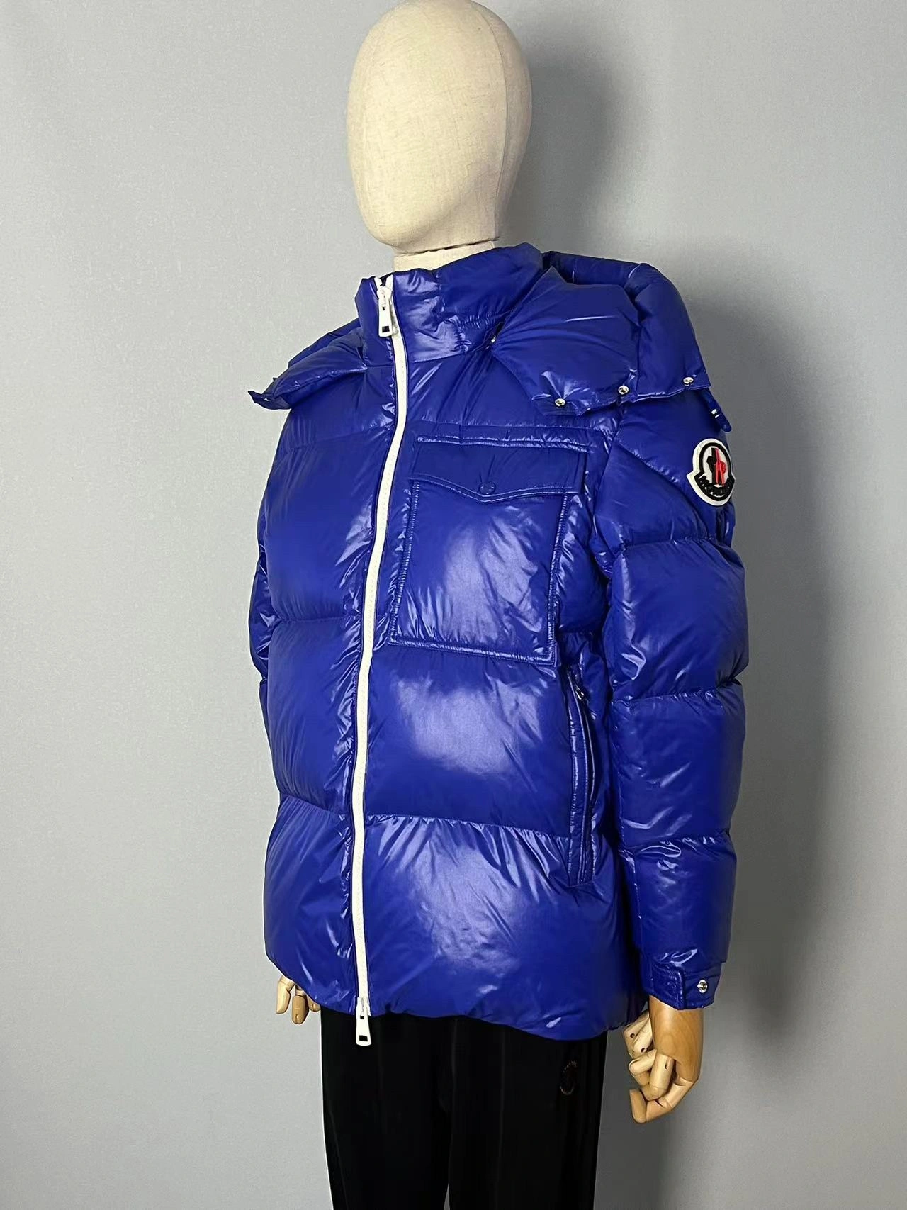 Moncler Down Jackets OnTrend 146509