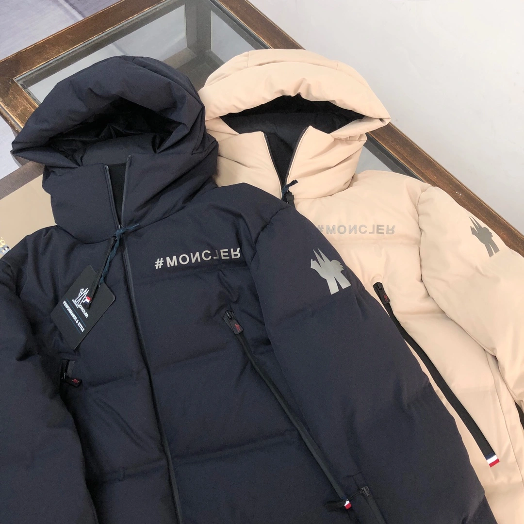 Practical Moncler Down Jackets 146492