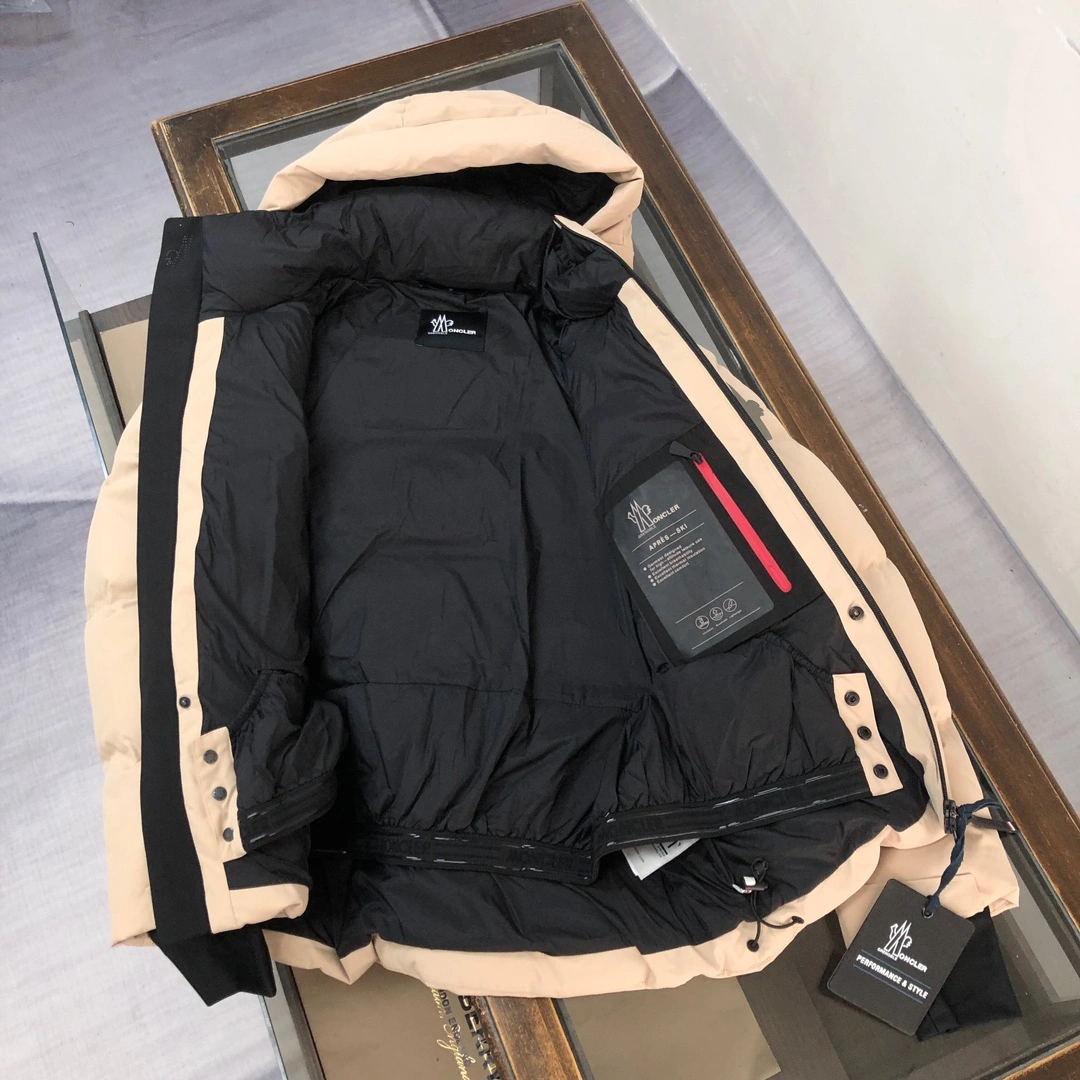 Practical Moncler Down Jackets 146492