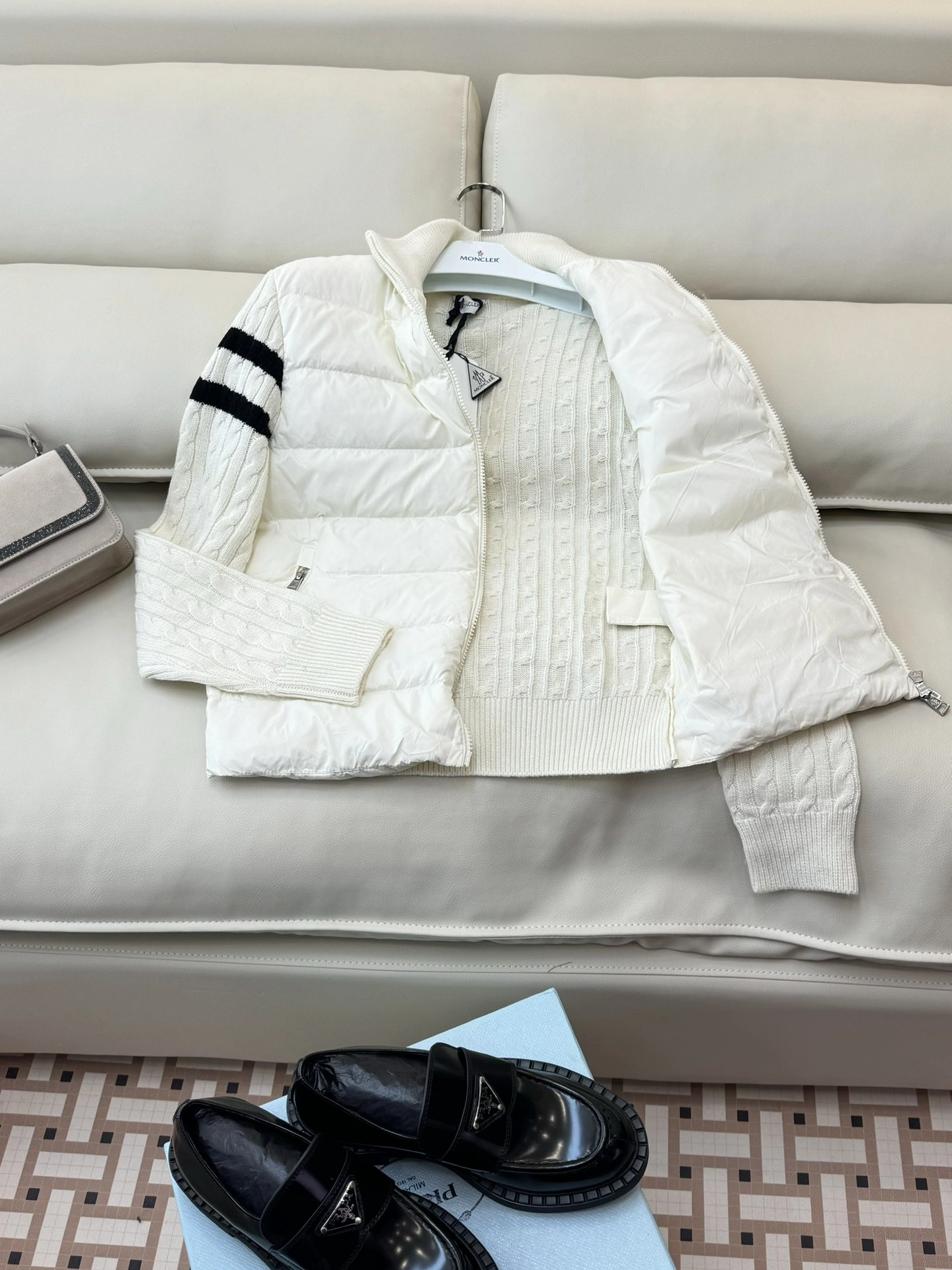 Moncler Down Jackets ModernLook 146485