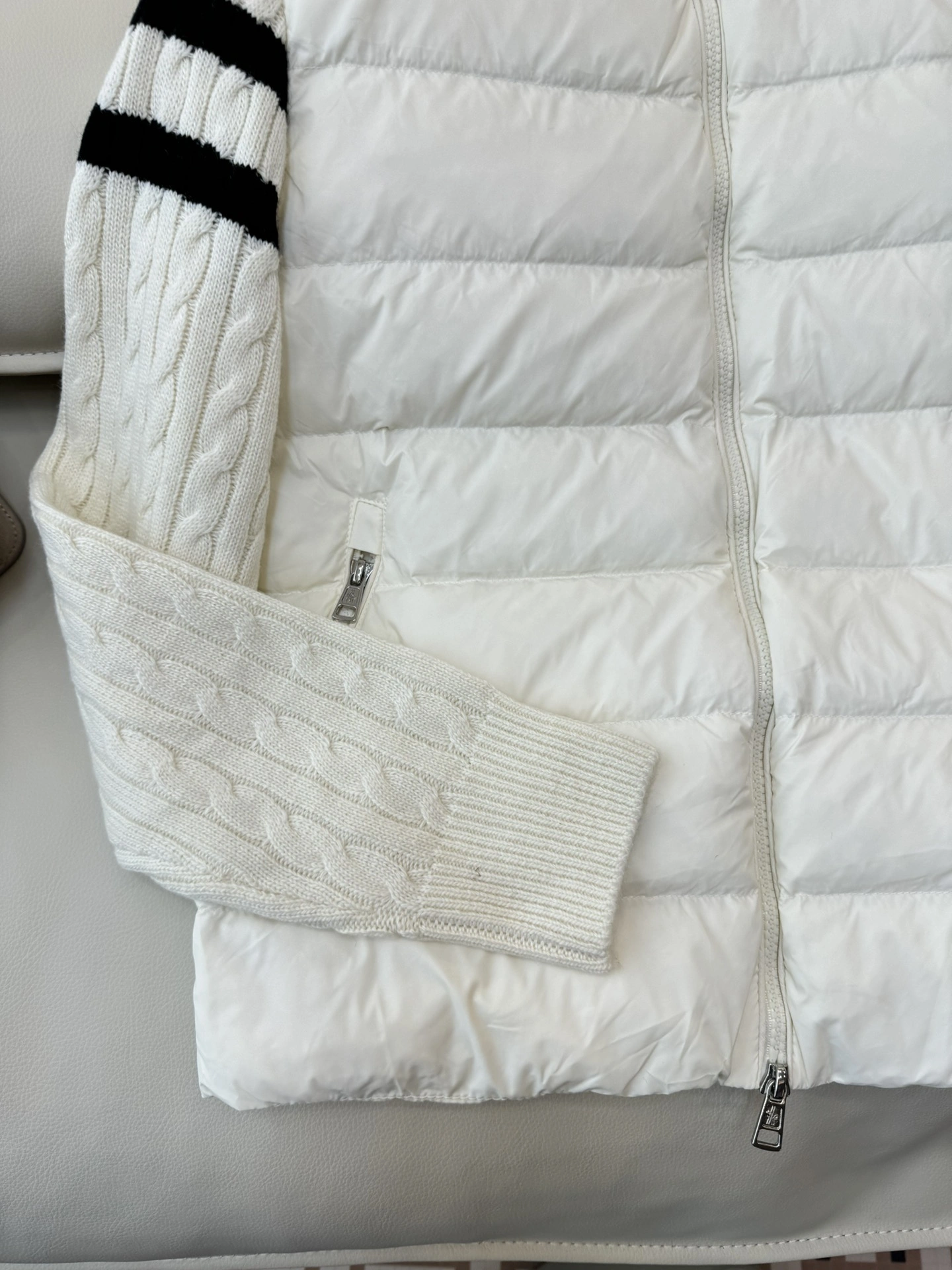 Moncler Down Jackets ModernLook 146485