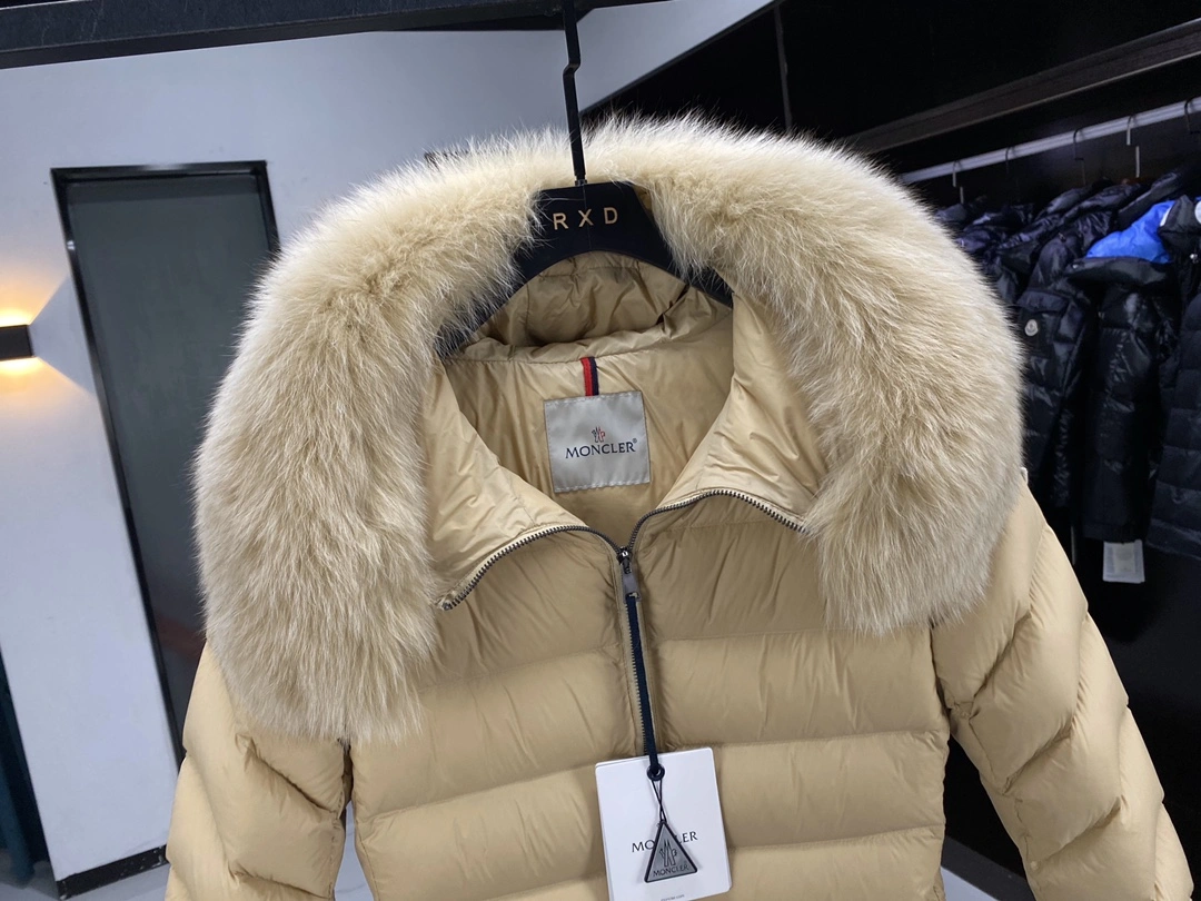 Lightweight Moncler Down Jackets 146484