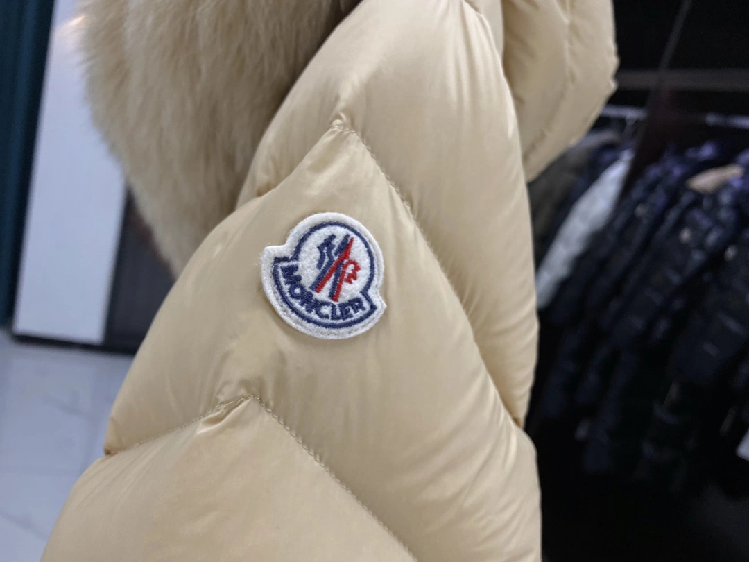 Lightweight Moncler Down Jackets 146484