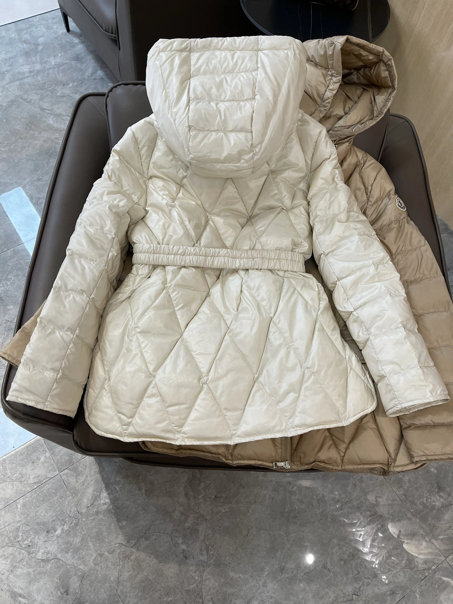 Moncler Down Jackets Bright 146482