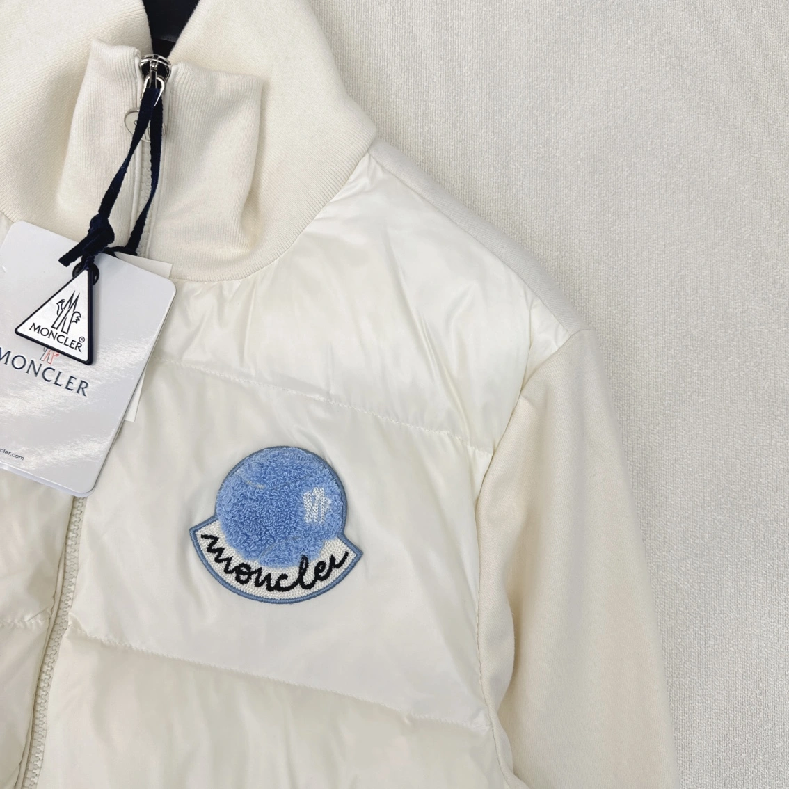 Trendsetting Moncler Down Jackets 146478