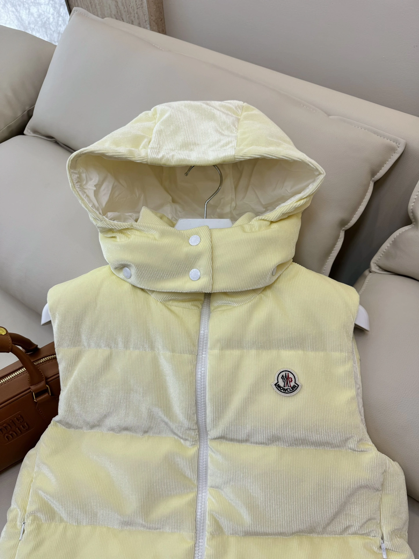 Chic Moncler Down Jackets 146470