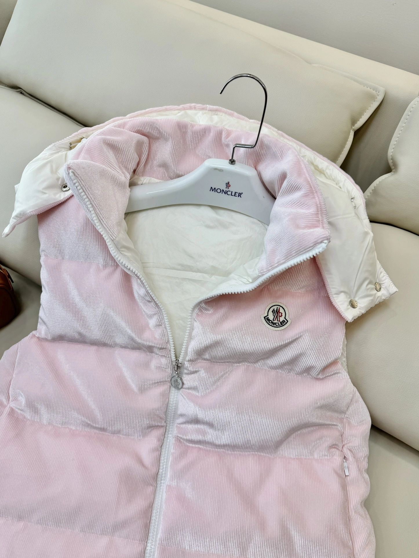 Versatile Moncler Down Jackets 146456