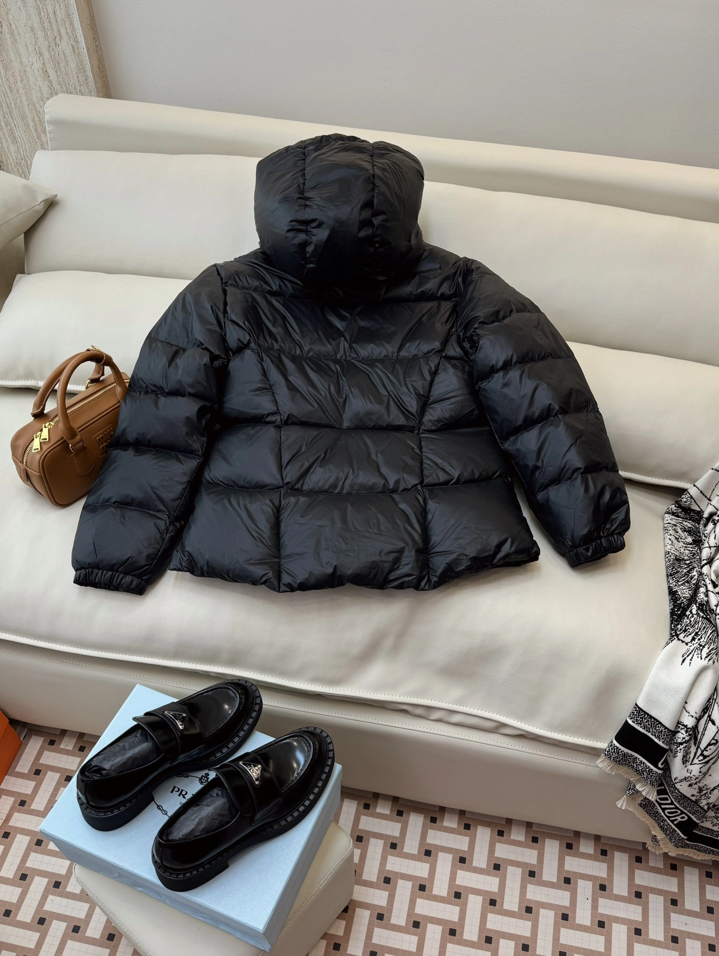 Effortless Moncler Down Jackets 146450