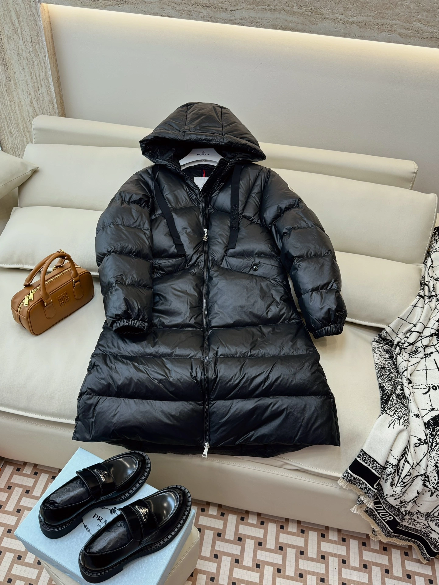 TechFriendly Moncler Down Jackets 146446