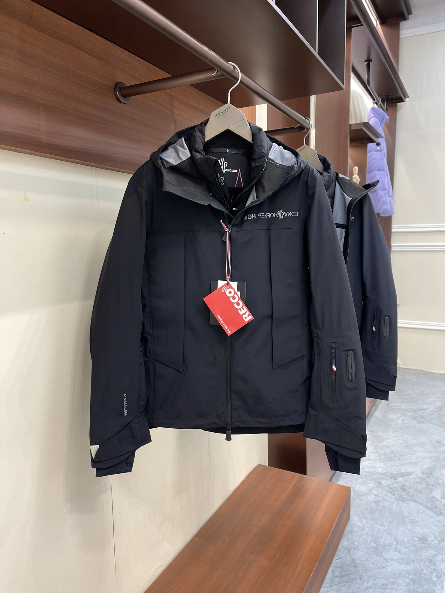 Moncler Down Jackets Stretchable 146447