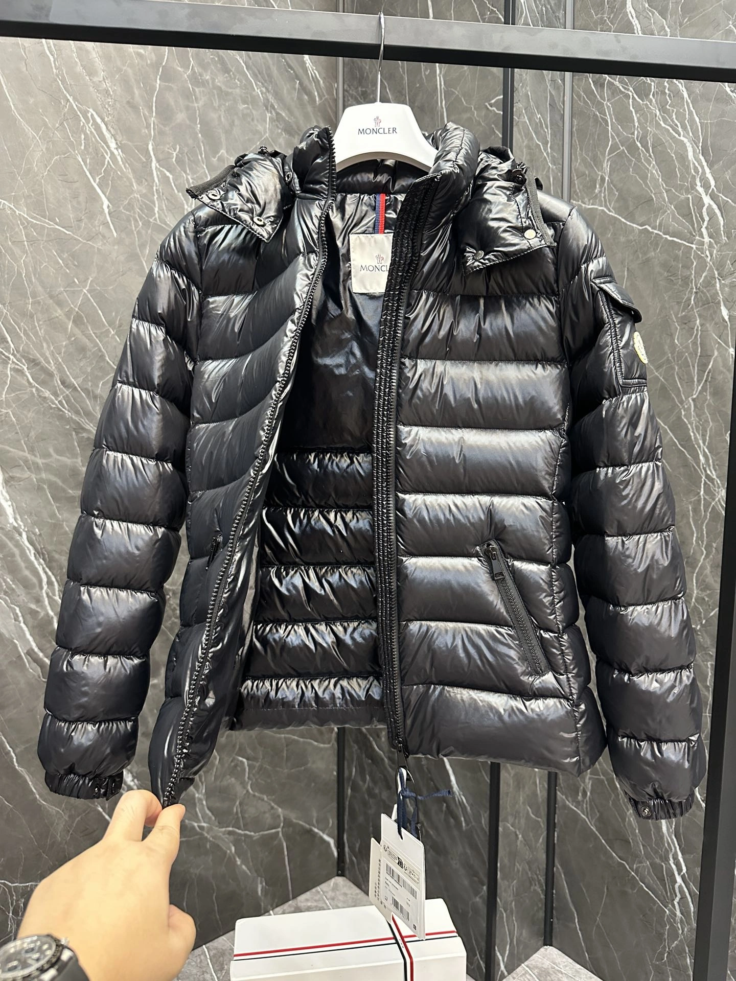 Durable Moncler Down Jackets 146444