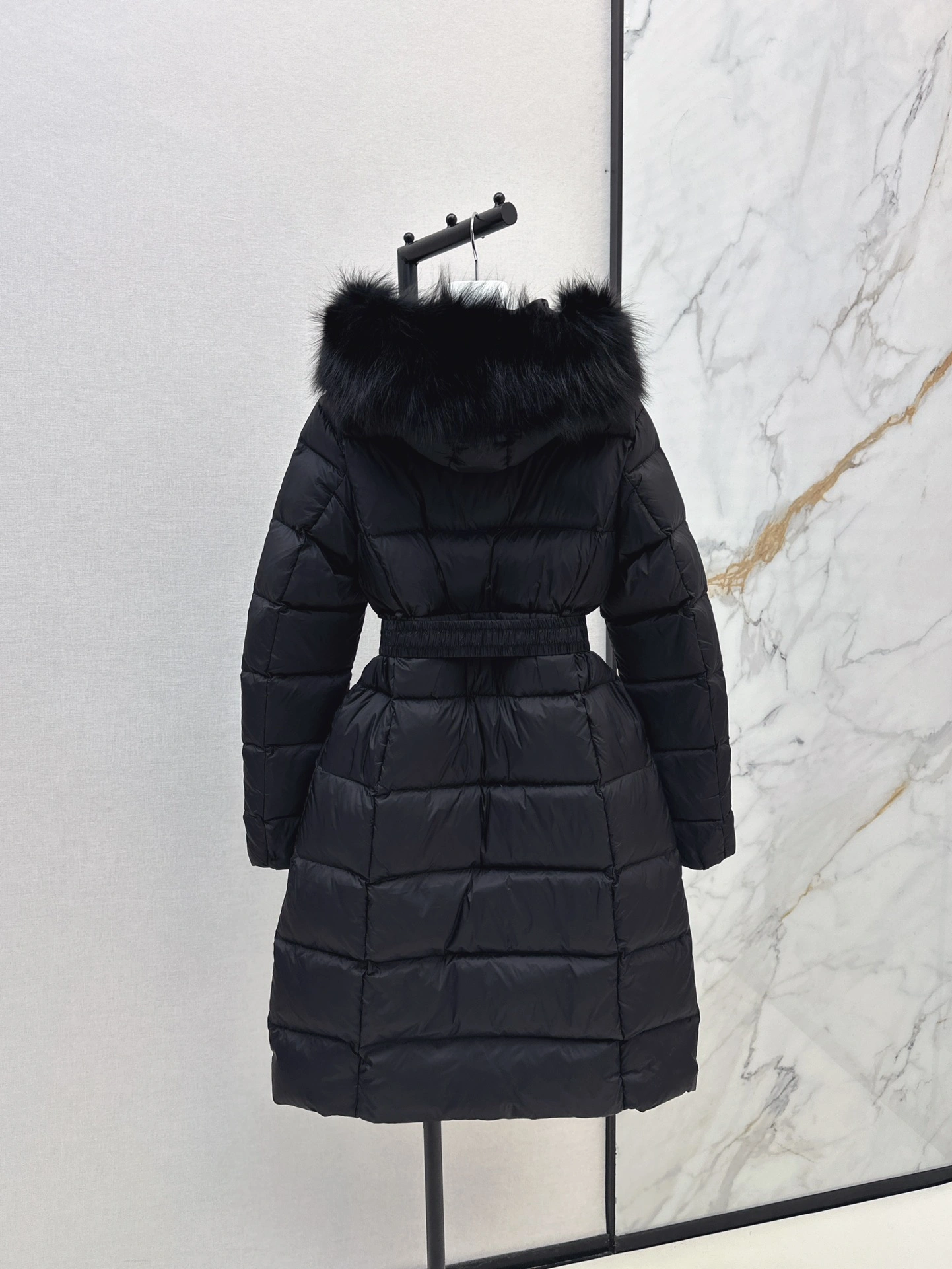 Moncler Down Jackets Durable 146453