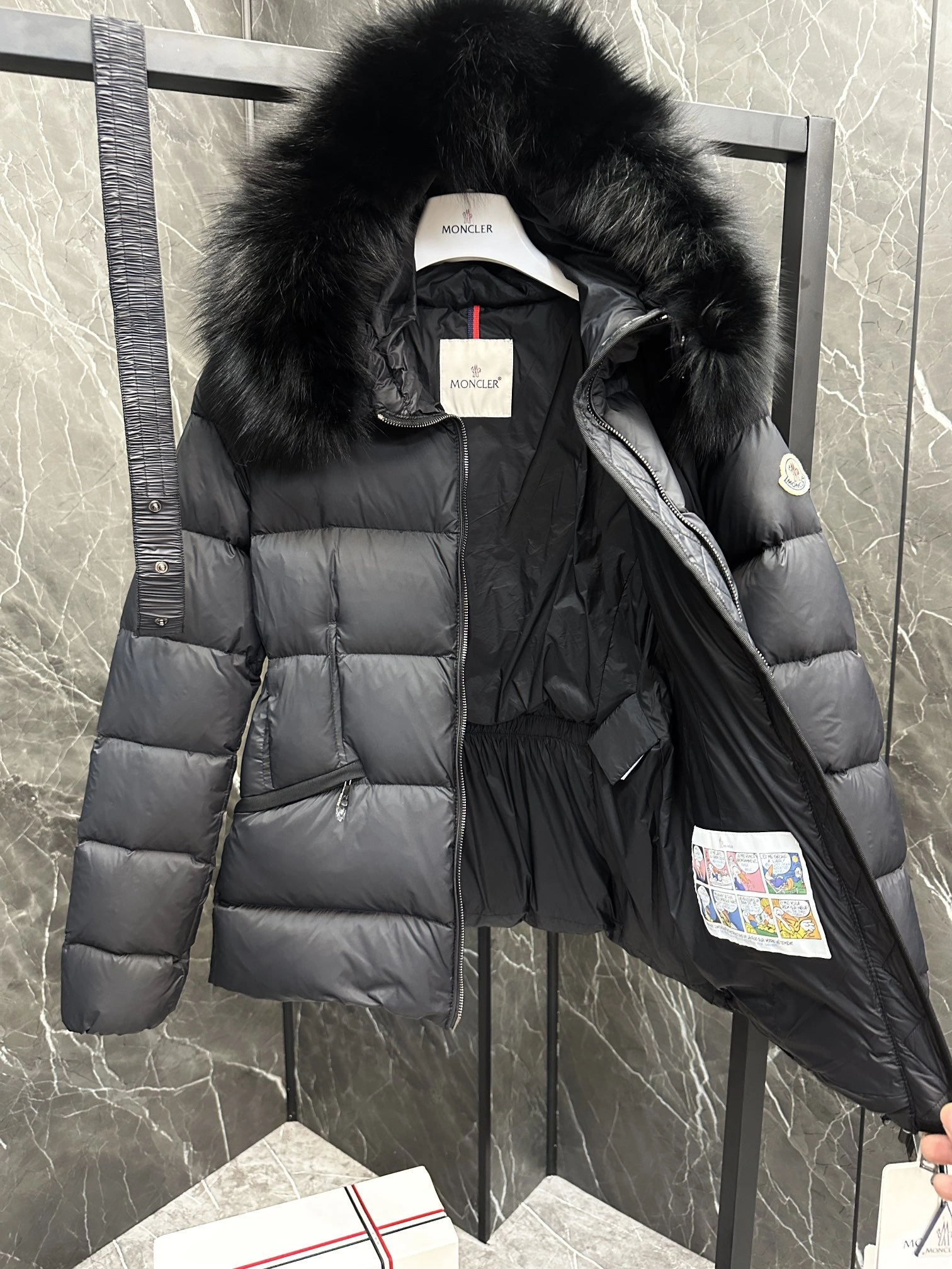 Moncler Down Jackets WellDesigned 146461