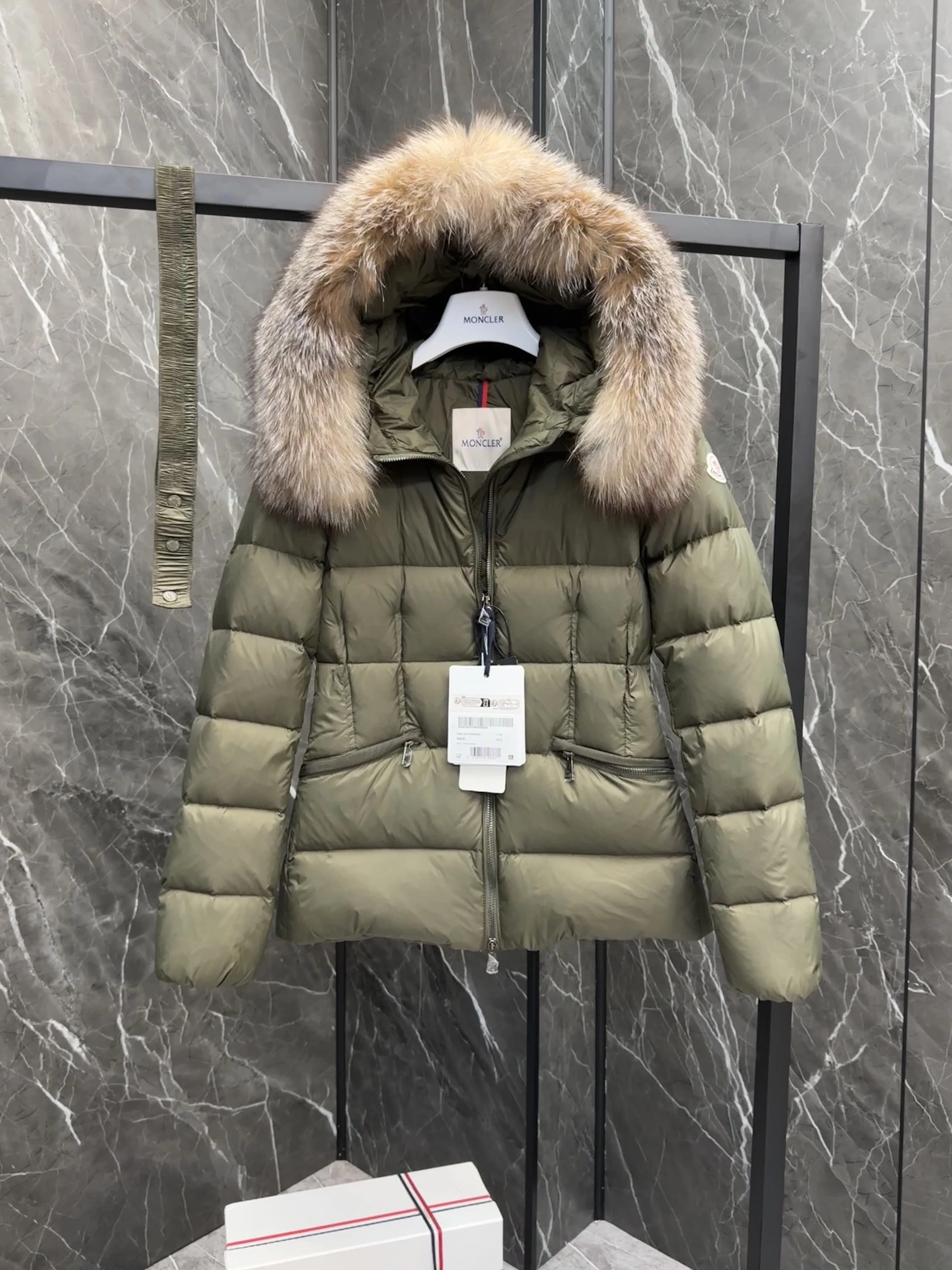 Moncler Down Jackets MoistureWicking 146449
