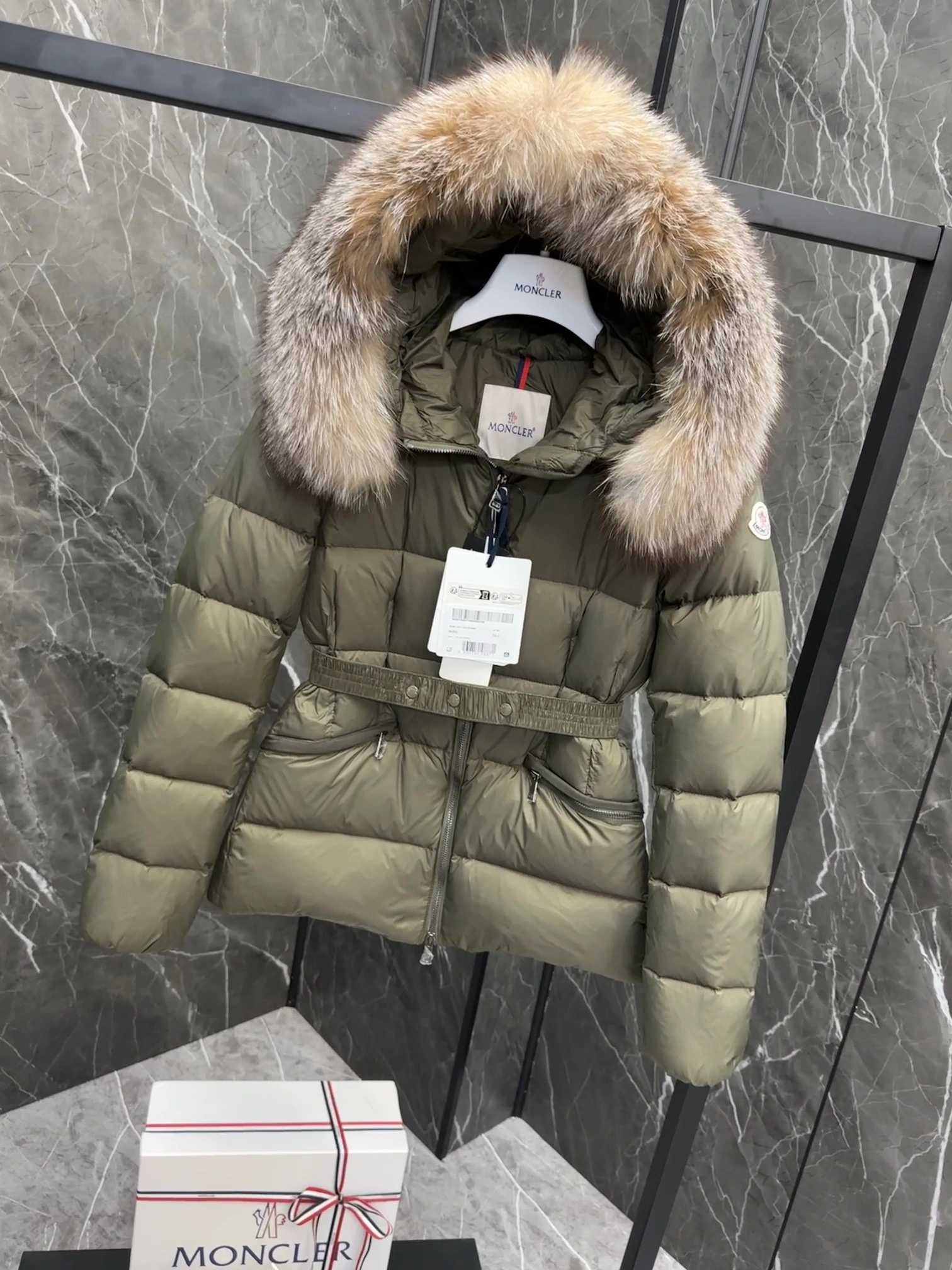 Moncler Down Jackets MoistureWicking 146449