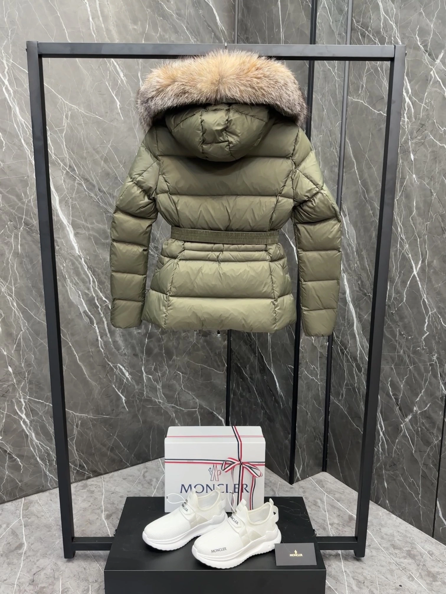 Moncler Down Jackets MoistureWicking 146449