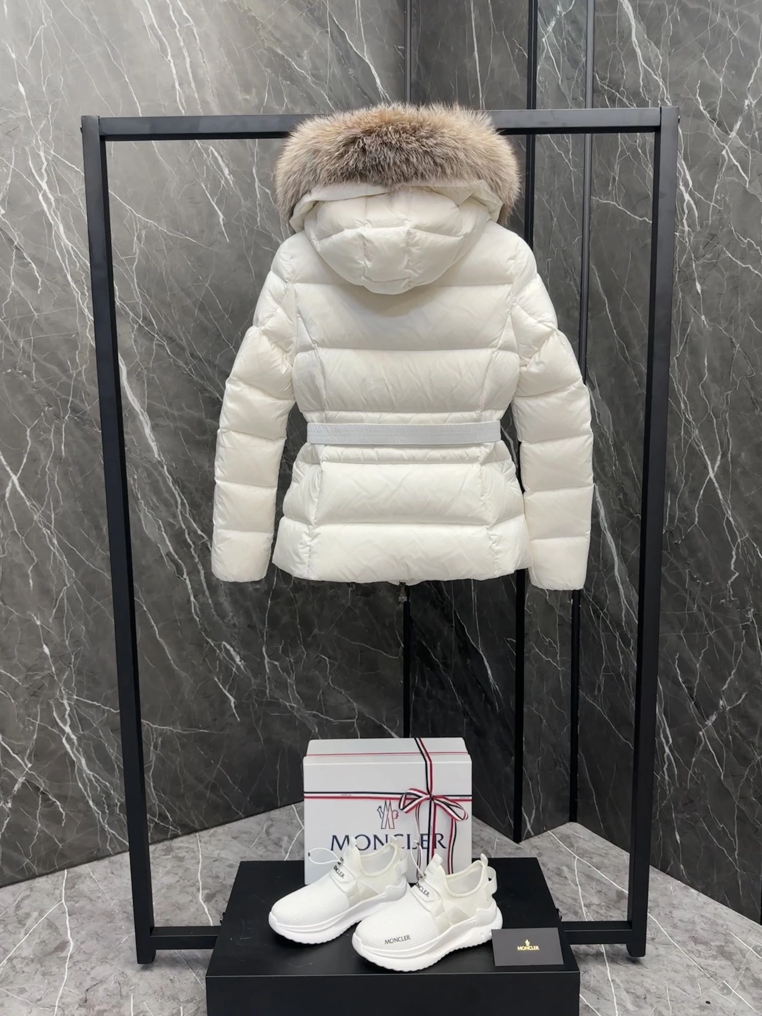 Unique Moncler Down Jackets 146458