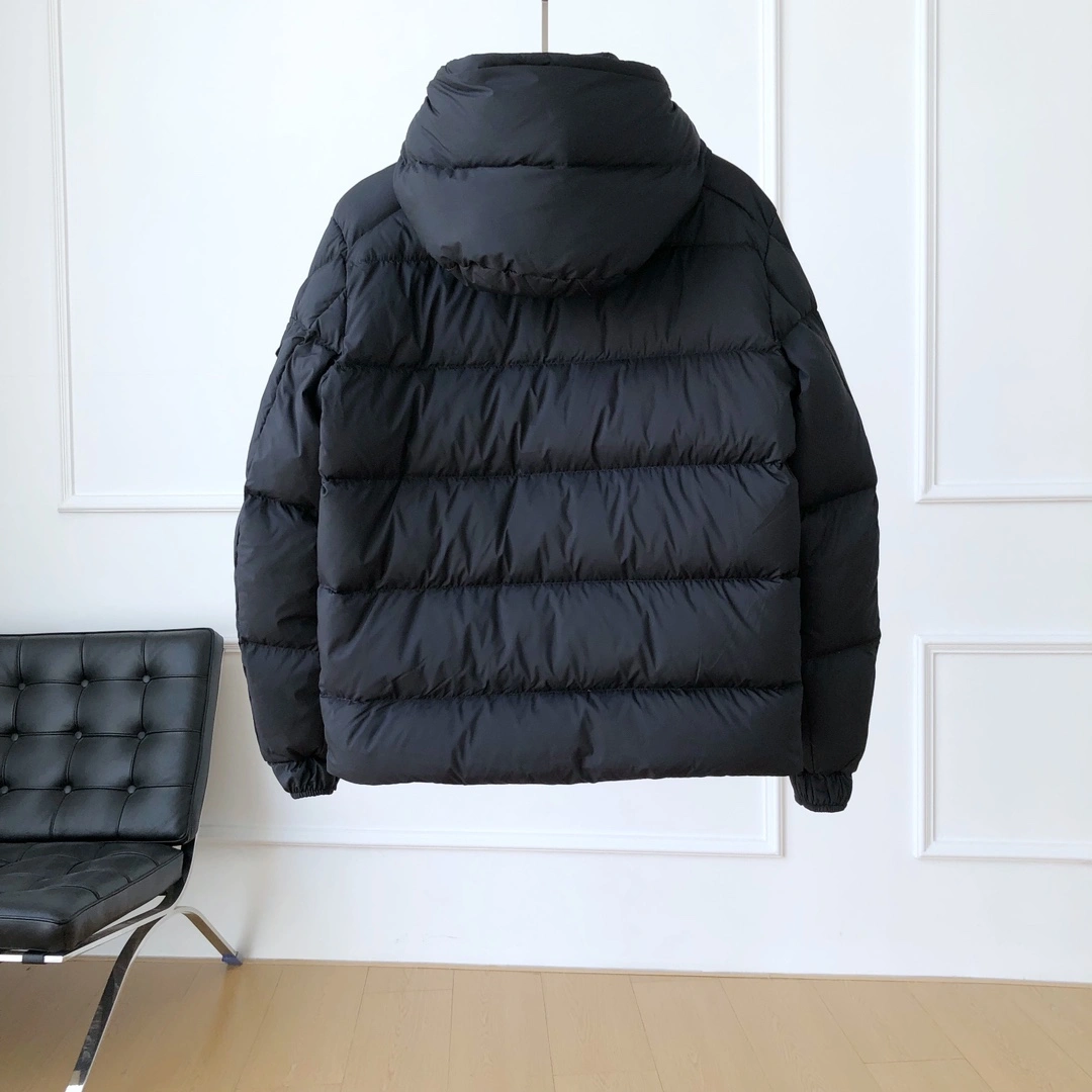 Moncler Down Jackets Fashionable 146457
