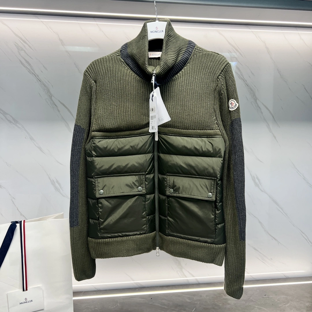 Moncler Down Jackets Durable 146459