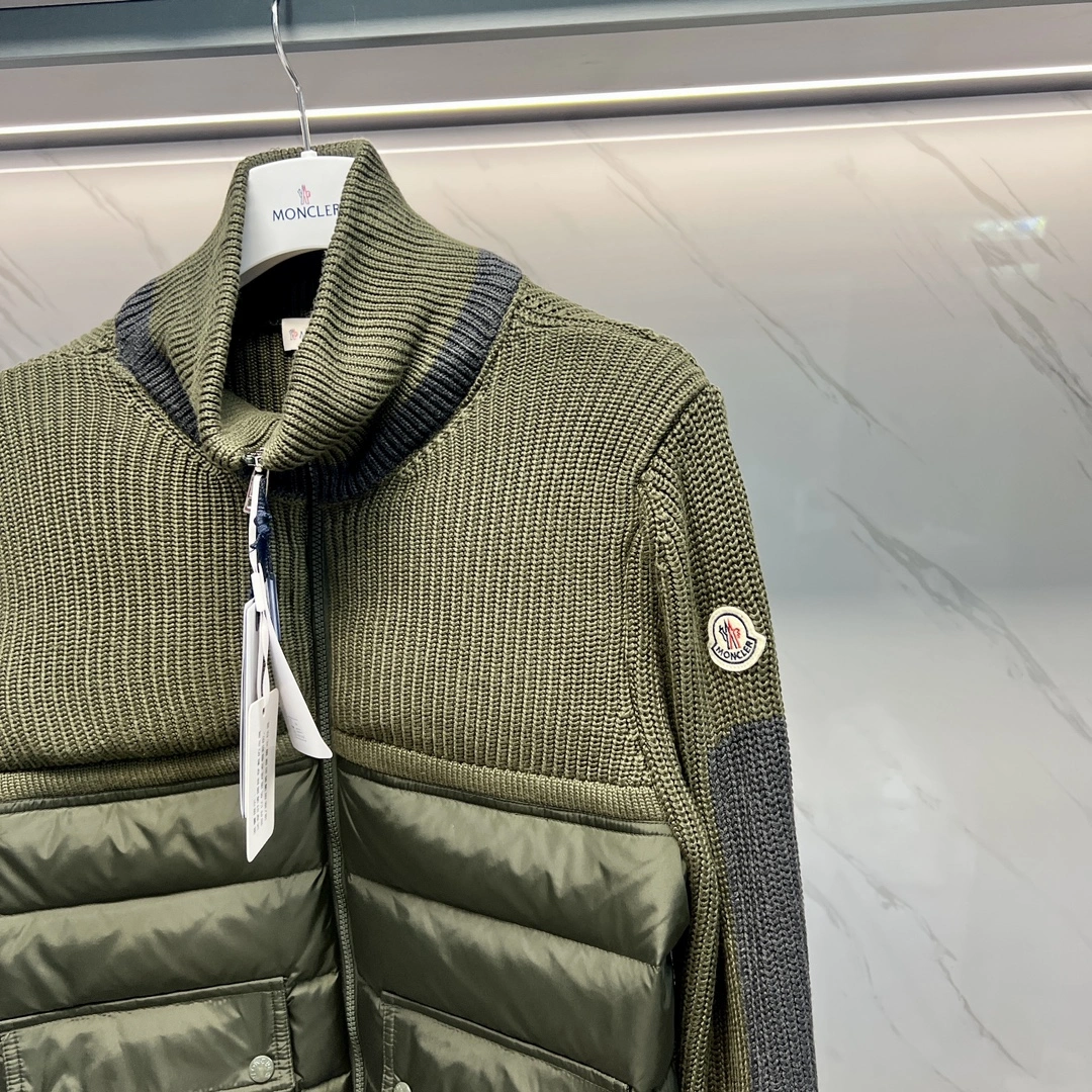 Moncler Down Jackets Durable 146459