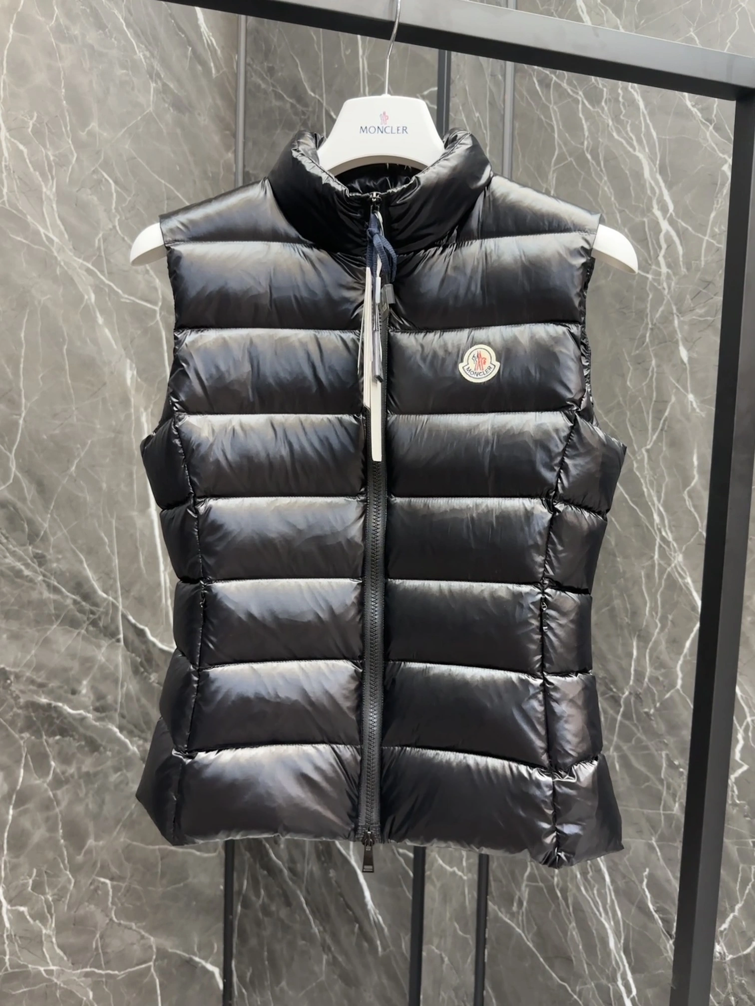 Moncler Down Jackets FashionForward 146441