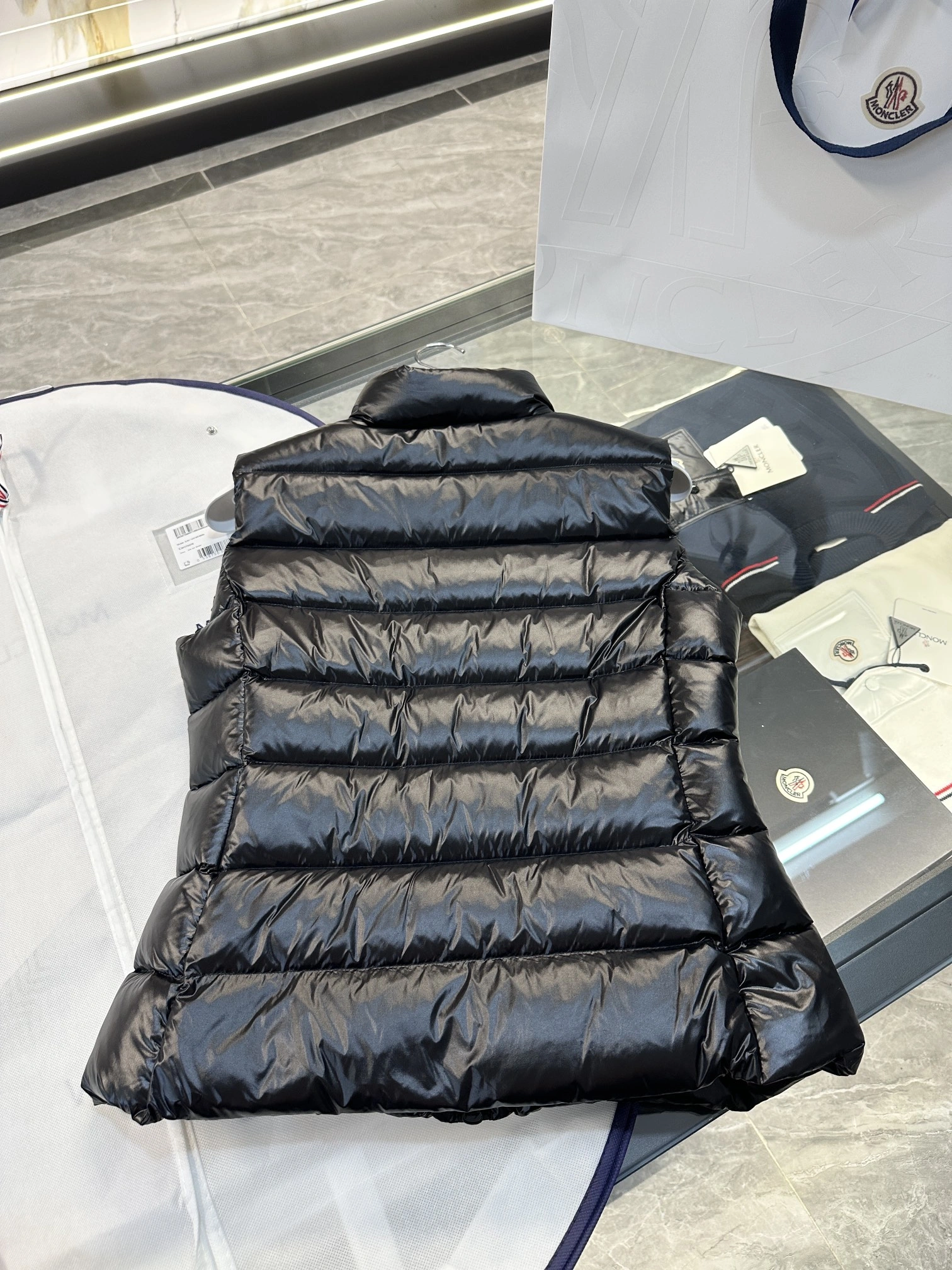 Moncler Down Jackets FashionForward 146441