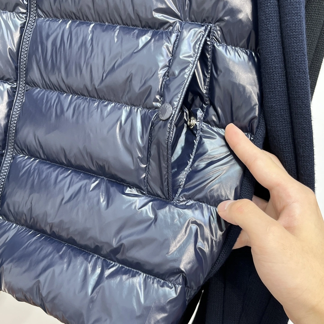 Fashionable Moncler Down Jackets 146439
