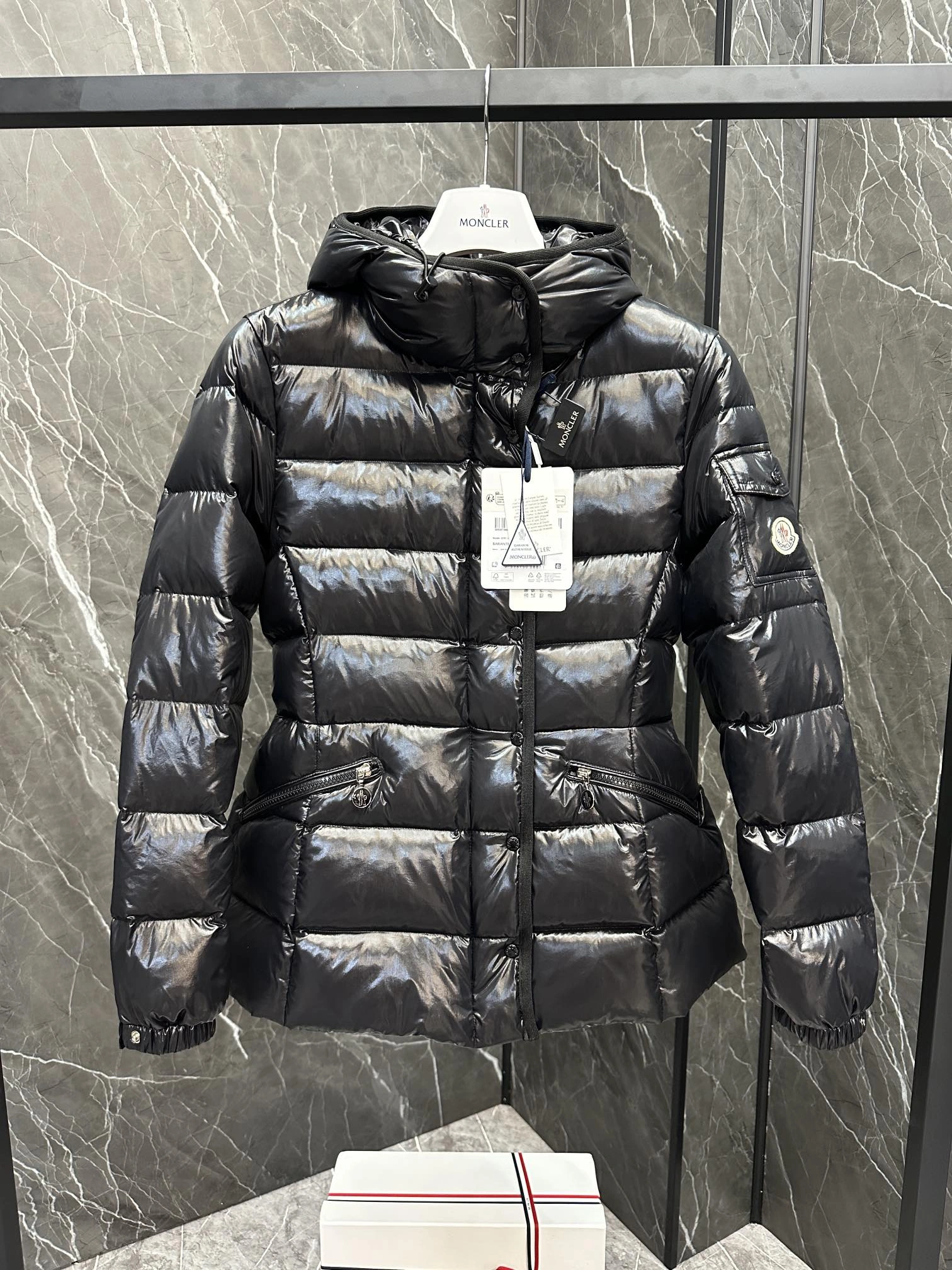 Sustainable Moncler Down Jackets 146434