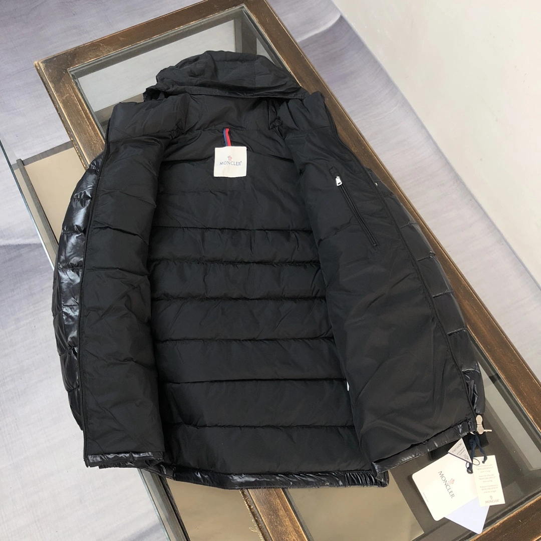 Chic Moncler Down Jackets 146408