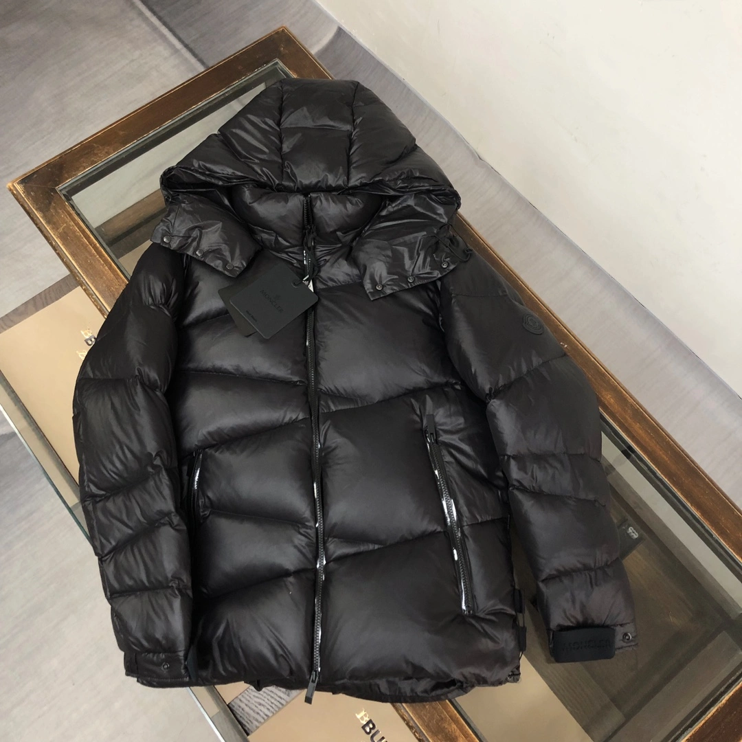 Moncler Down Jackets Colorful 146419