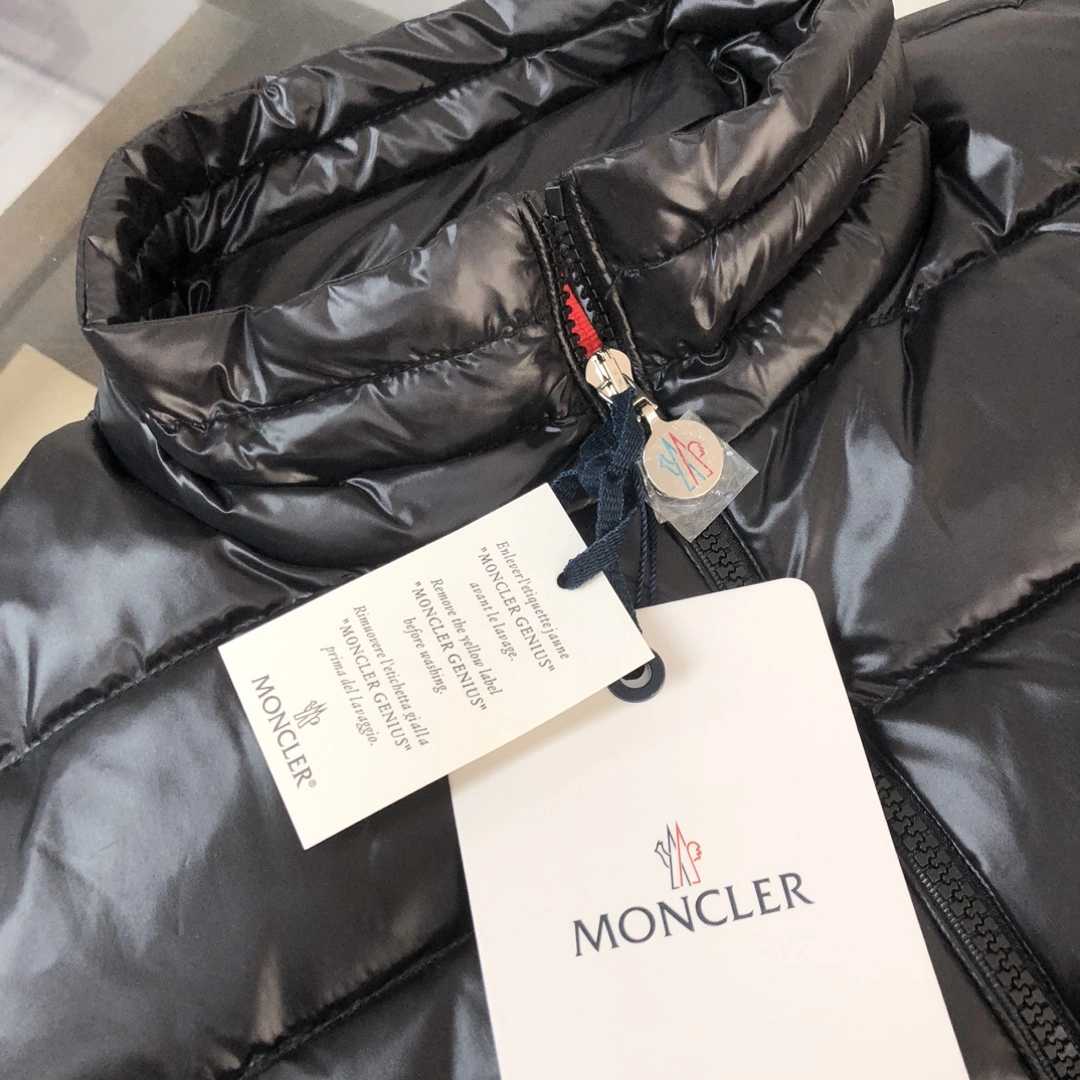 Moncler Down Jackets Tailored 146414