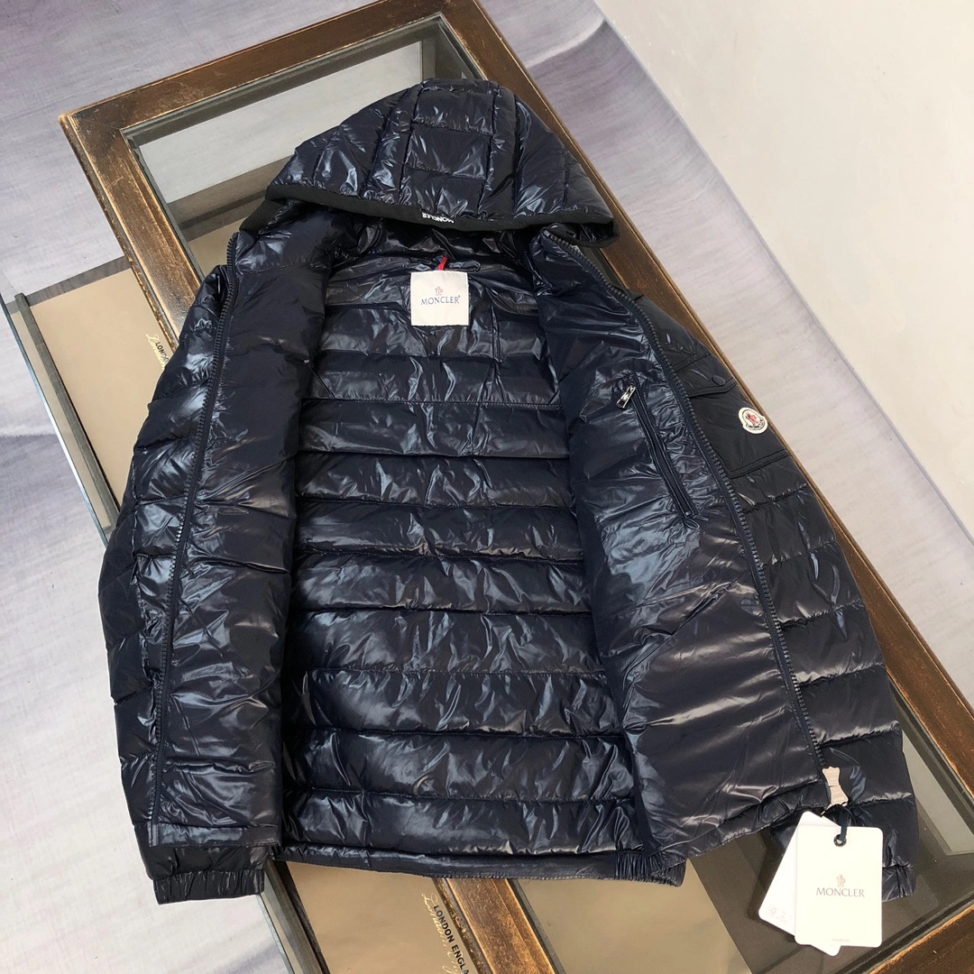 Timeless Moncler Down Jackets 146416