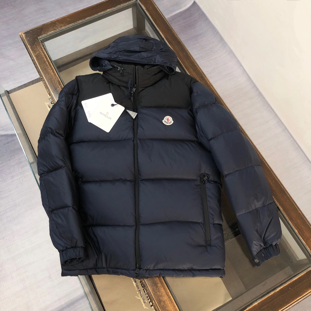 Moncler Down Jackets Stylish 146421