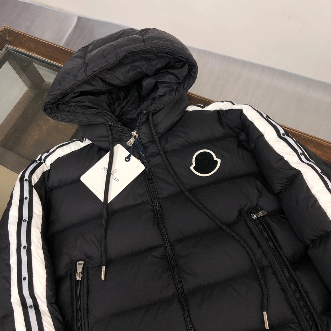 Moncler Down Jackets RelaxedFit 146420