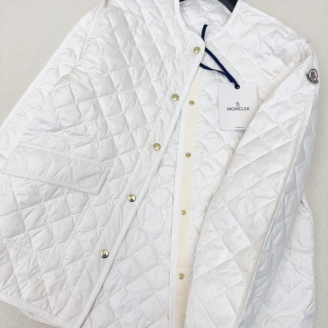 TravelReady Moncler Down Jackets 146401