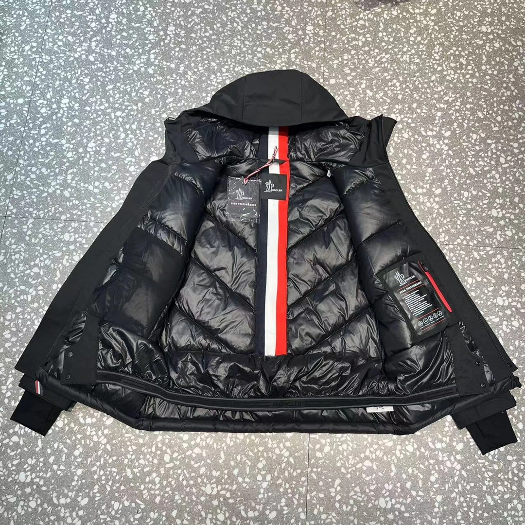 Elegant Moncler Down Jackets 146400