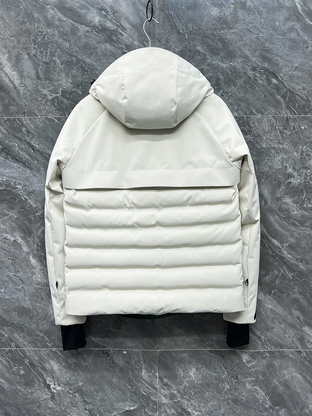 Moncler Down Jackets StreetReady 146431