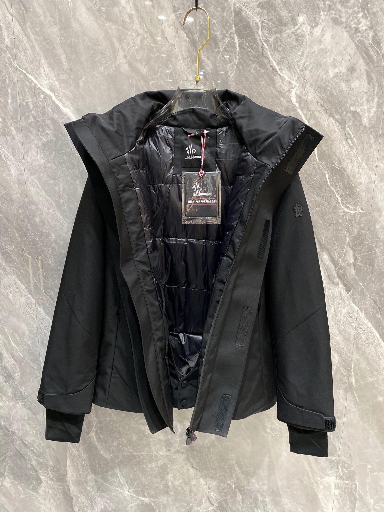 TravelReady Moncler Down Jackets 146391