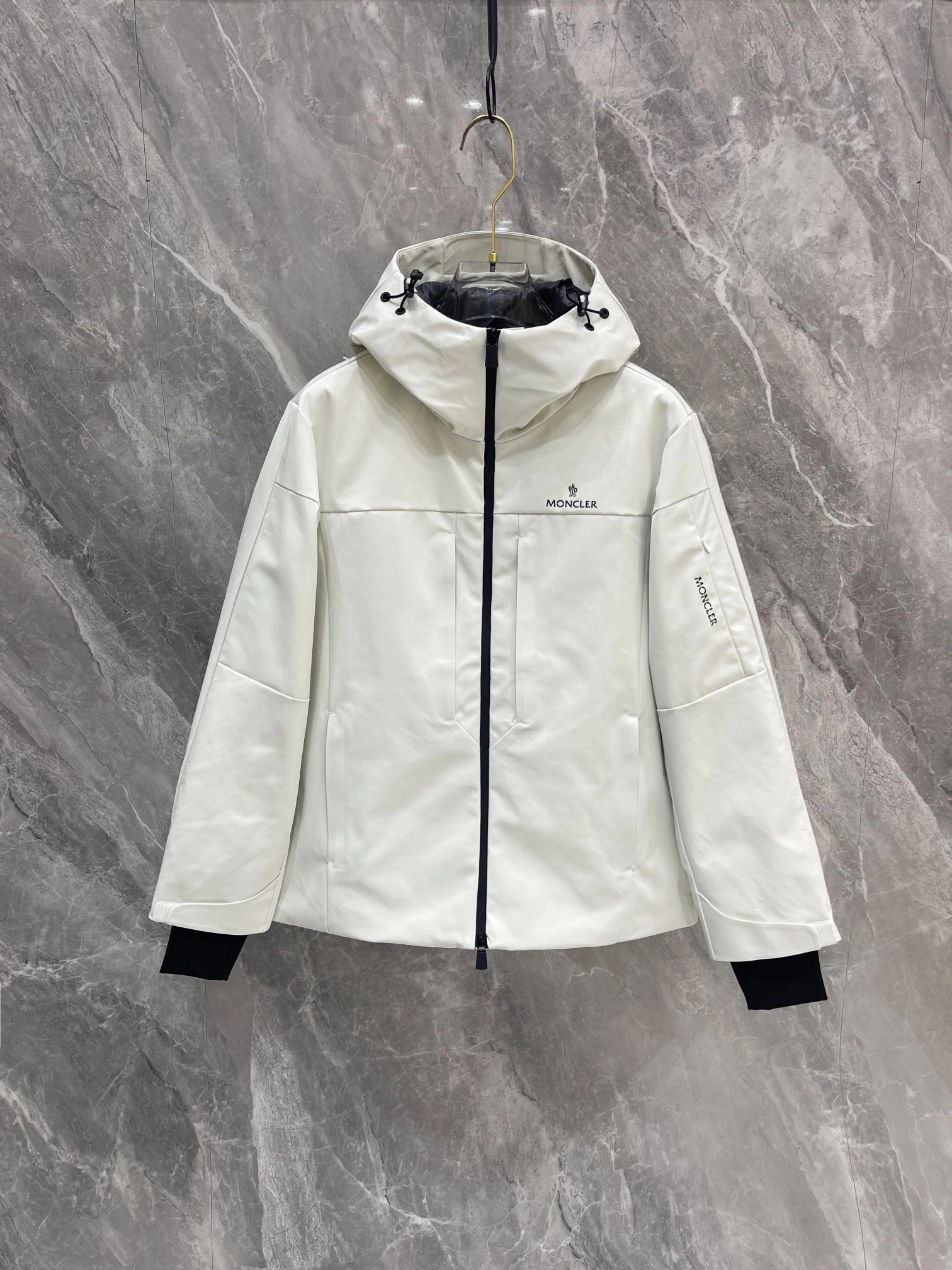 Moncler Down Jackets Affordable 146385