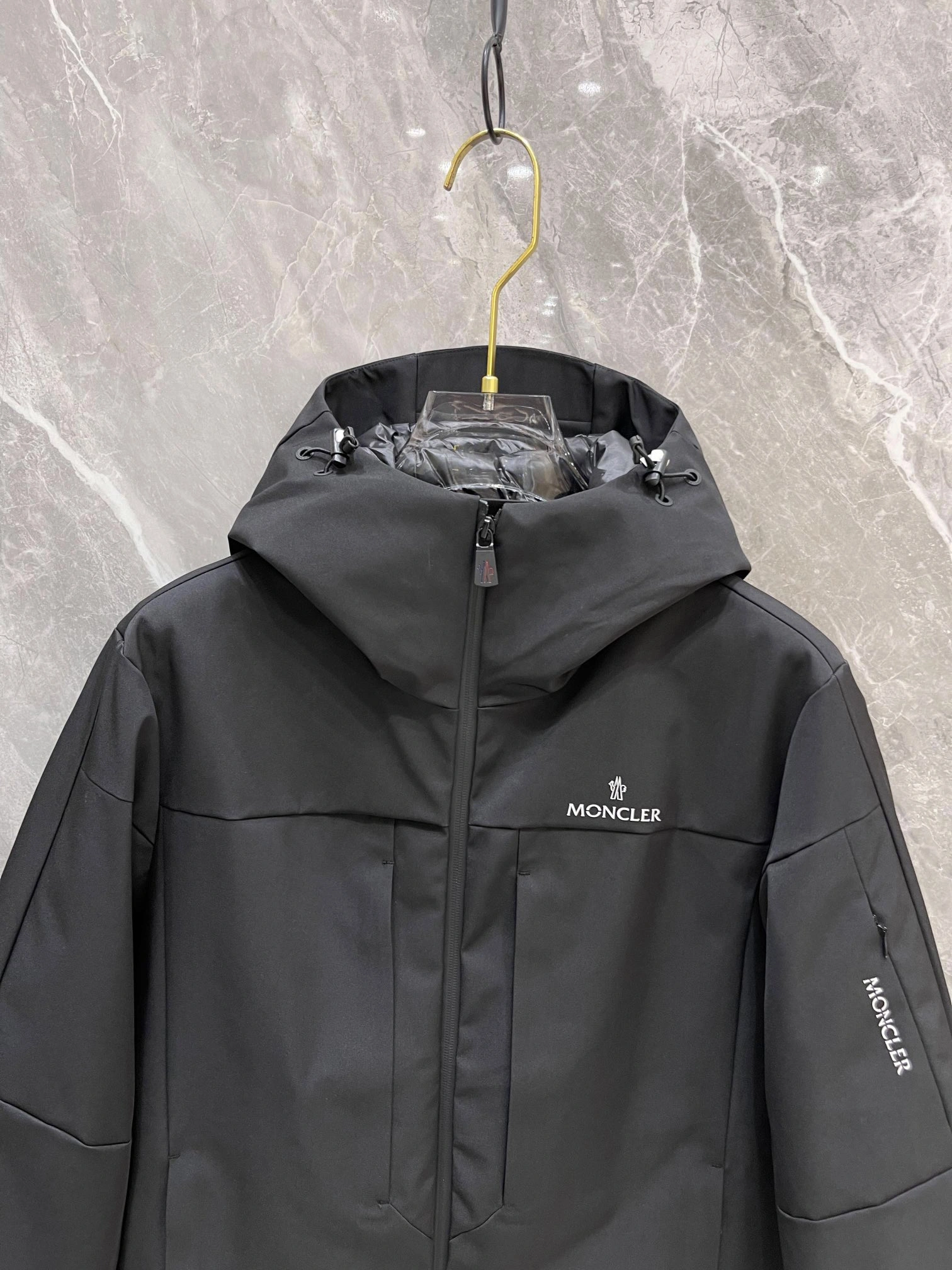 TravelReady Moncler Down Jackets 146389
